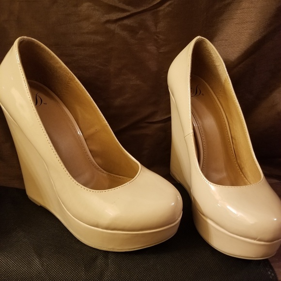Wedges - Picture 1 of 3